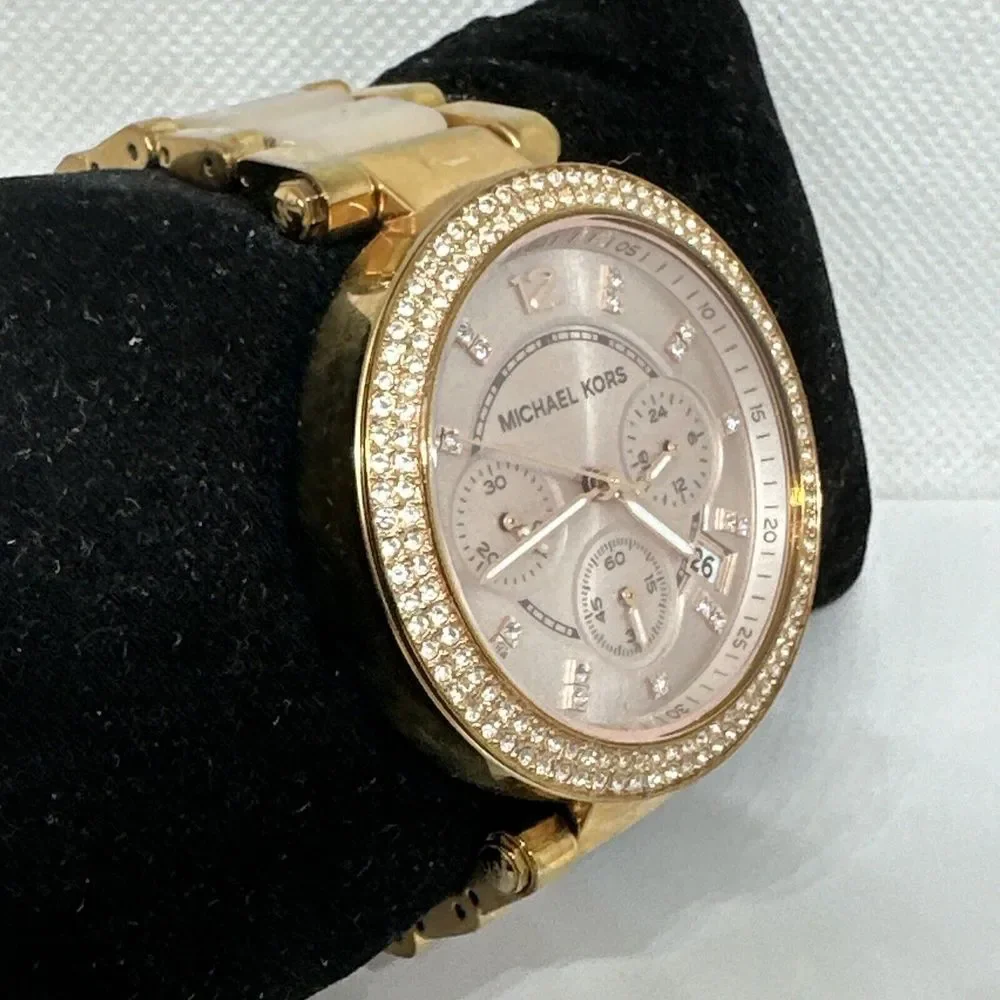 Michael Kors Parker MK5896 Women Rose Gold Analog Dial Quartz Wrist Watch NUL45